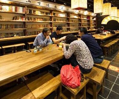 瘋狂的撈面館：藏身書房，卻改變了一個行業(yè)！|餐飲界