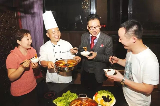 “用工荒”時期，這家企業(yè)為何不缺人？|餐飲界