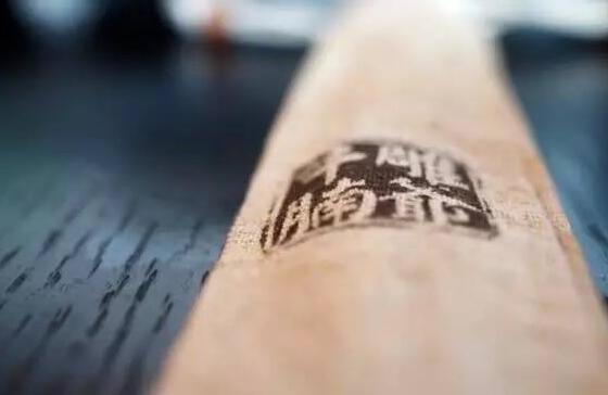 雕爺牛腩沉寂了半年，究竟在做些什么？|餐飲界