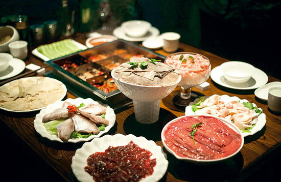 找準(zhǔn)火鍋市場盲點，“輕火鍋”又是種什么玩法？|餐飲界