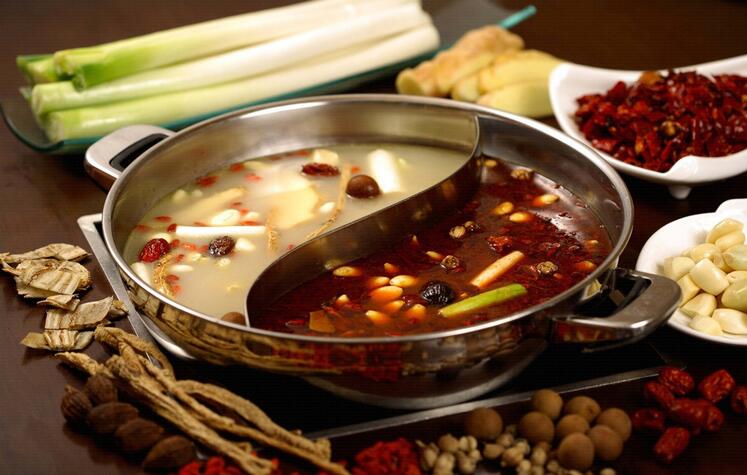 火鍋人還在打“性價比”這一張牌？不妨試著換換這3張牌|餐飲界