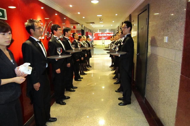企業(yè)都在面臨“招人難，留人難”問題，王品是怎么做到讓人向往的？|餐飲界
