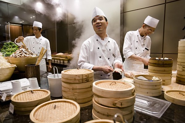 “名廚亮灶”是否能讓餐飲外賣出現(xiàn)新轉(zhuǎn)機(jī)？
