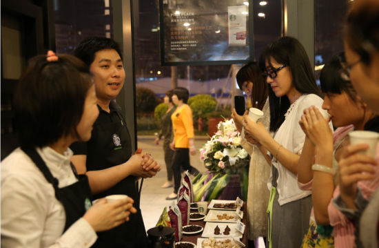 互聯(lián)網(wǎng)餐飲PK傳統(tǒng)餐飲，顧客體驗很關(guān)鍵|餐飲界