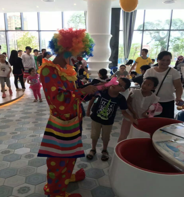 連粑粑麻麻都愛玩的兒童餐廳—小螺號，你知道嗎？