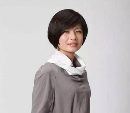 這家餐廳給服務(wù)員穿1000多元的潮服，效果你意想不到