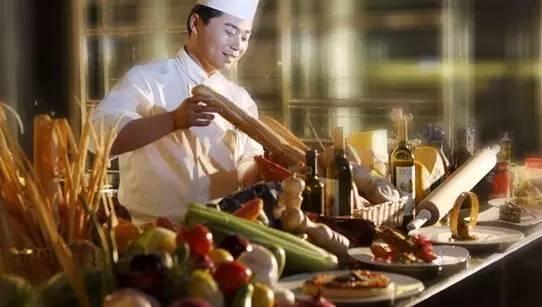 餐廳為何難過(guò)三年坎兒，五個(gè)案例說(shuō)明一切原因！|餐飲界