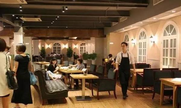 這家“潮”餐廳做到整個(gè)城市為之“瘋狂”，背后的秘密竟是這樣！|餐飲界