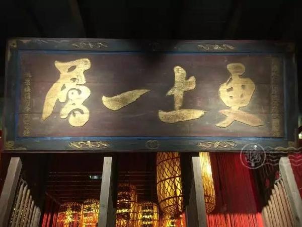 這家大牌檔，一年八百多萬人到店用餐，顧客排隊時間多達4小時！|餐飲界