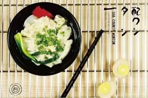 參考這7種設(shè)計(jì)模式 你們的餐廳海報(bào)沒人敢說“l(fā)ow”！|餐飲界