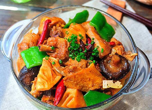 大數(shù)據(jù)告訴你：是誰支撐黃燜雞瘋狂擴(kuò)張到現(xiàn)在？