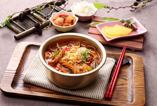 烤肉、炸雞、拌飯、芝士火鍋，難掩韓餐爛大街的真相