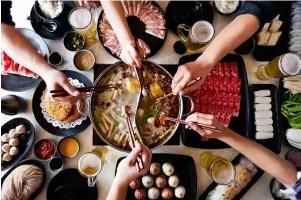 一年四季排隊不斷，這些火鍋店為何如此火爆？