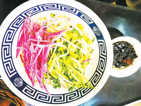 與重慶小面、蘭州拉面相比，老北京炸醬面大王性價(jià)比低