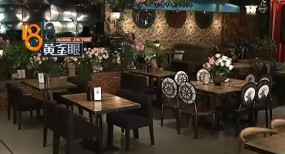 杭州一女子點(diǎn)3道菜吃出4只蟲(chóng)子 餐廳：是葡萄籽