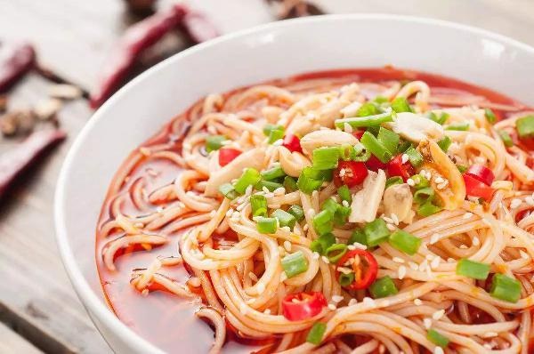年開近萬家！酸菜魚會(huì)成為下一個(gè)小龍蝦還是潮汕牛肉火鍋？
