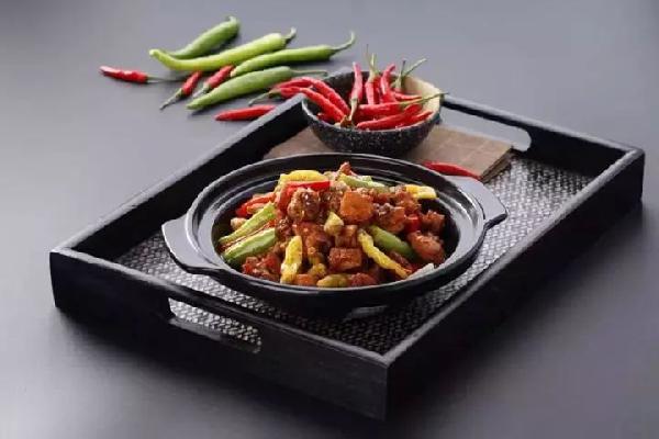 又到吃雞節(jié)，跟漢堡王、肯德基、麥當勞學(xué)感恩節(jié)的營銷套路|餐飲界
