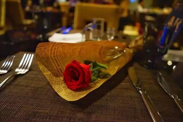 6個餐廳營銷怪招，讓顧客心甘情愿多掏錢！|餐飲界