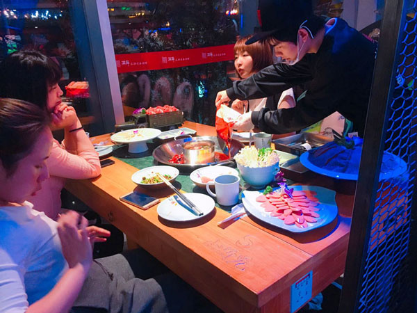 潮辣君告訴你，餐飲創(chuàng)業(yè)新手如何正確選擇火鍋品牌