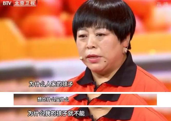 52歲煎餅大媽月入十幾萬(wàn)，送女兒出國(guó)留學(xué)，開(kāi)煎餅學(xué)校，把煎餅賣(mài)到全世界，而你卻覺(jué)得她Low！