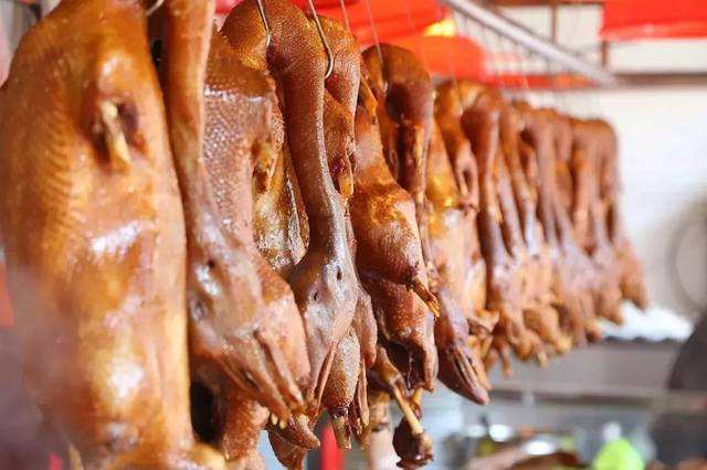 餐廳僅憑一款“爆品”就能成功上市！真的有可能嗎？