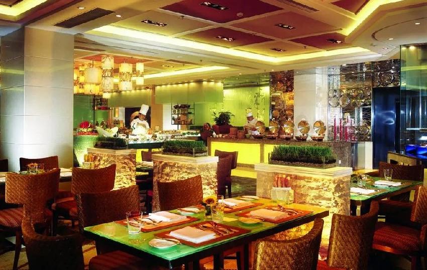 夏季是食品衛(wèi)生問題的高發(fā)期，您的餐廳衛(wèi)生管理制度健全嗎？