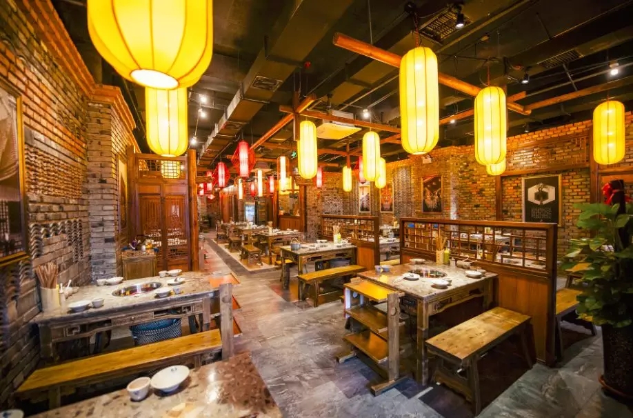 開(kāi)店2年虧掉1套房，他看透了餐飲5大模式，才發(fā)現(xiàn)選了最糟糕的那種！|餐飲界