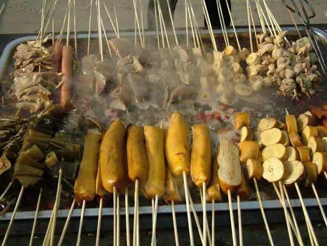 如何區(qū)分麻辣燙、冒菜、串串？重點(diǎn)全在這兒！