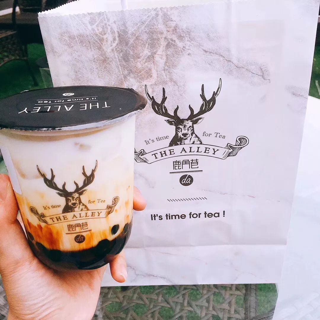 淡季來了，茶飲店拿什么熬過寒冬？|餐見