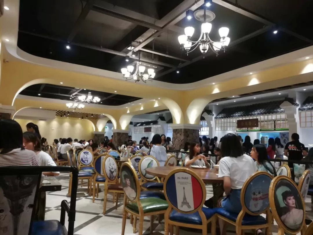 餐廳沒人氣，別再訓斥廚師和服務員了，很可能是你不會“裝”！ | 創(chuàng)業(yè)筆記