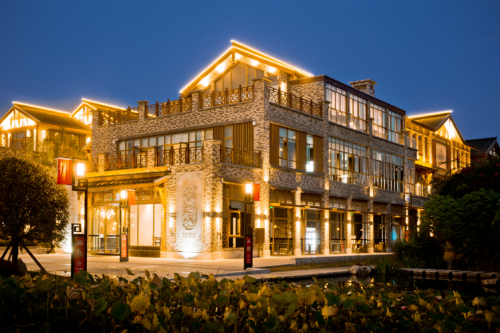 金鰭的秘密（上）：憑什么這家自助餐廳開(kāi)業(yè)僅半月就能在遂寧排名第一？