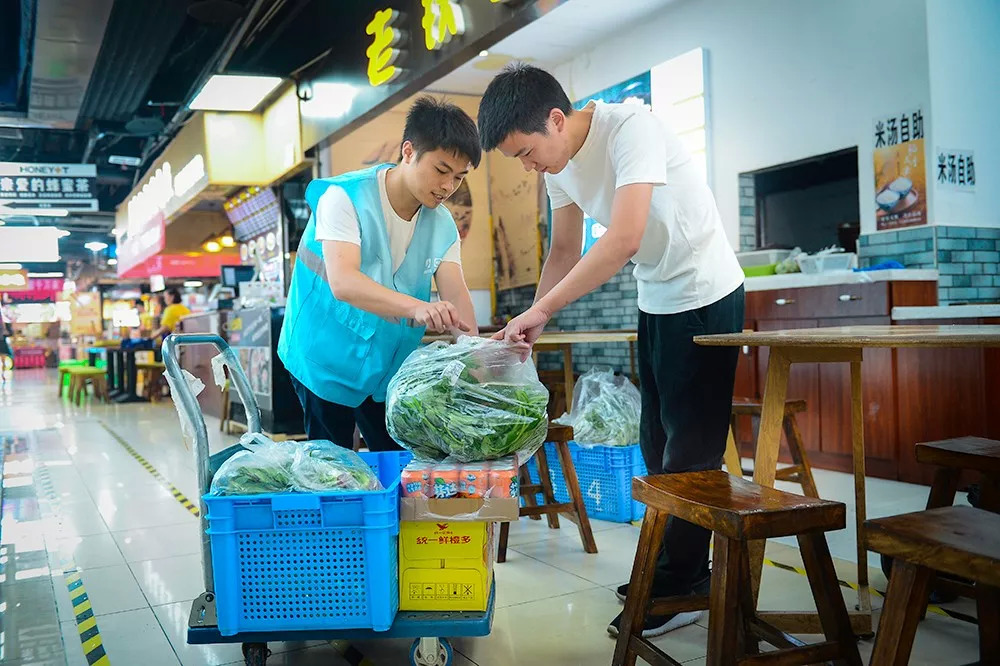 起早貪黑道不完的辛酸，破解采購難題新餐飲都在研究這1招 | 餐見