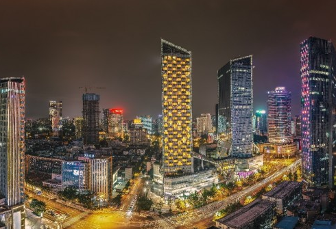 “后浪”新消費(fèi)方式下的餐飲局，看西南酒店餐飲業(yè)如何乘風(fēng)破浪|餐飲界