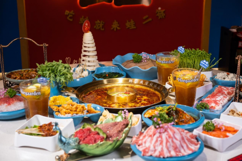 餐飲品牌升級(jí)策略：蛙二爺新IP鮮活亮相，諧音梗玩轉(zhuǎn)傳播記憶