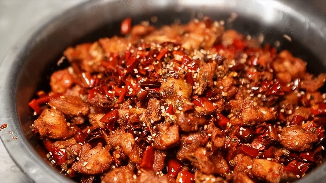 沒有火鍋和串串，川菜還能風(fēng)光起來嗎？｜案例