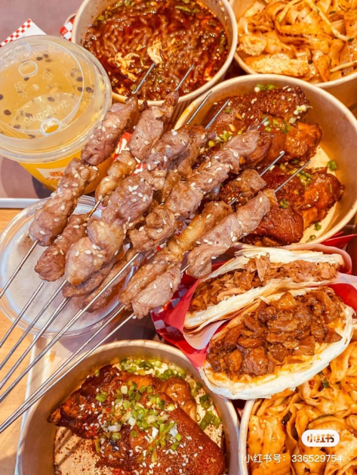 西少爺發(fā)力夜生活，羊肉串賣斷貨！