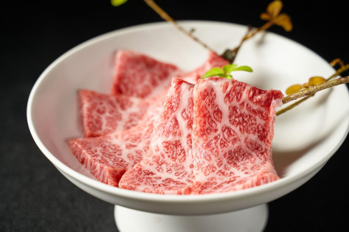 哈利甜橙和牛|高端和牛品牌，給你入口即化的美食體驗