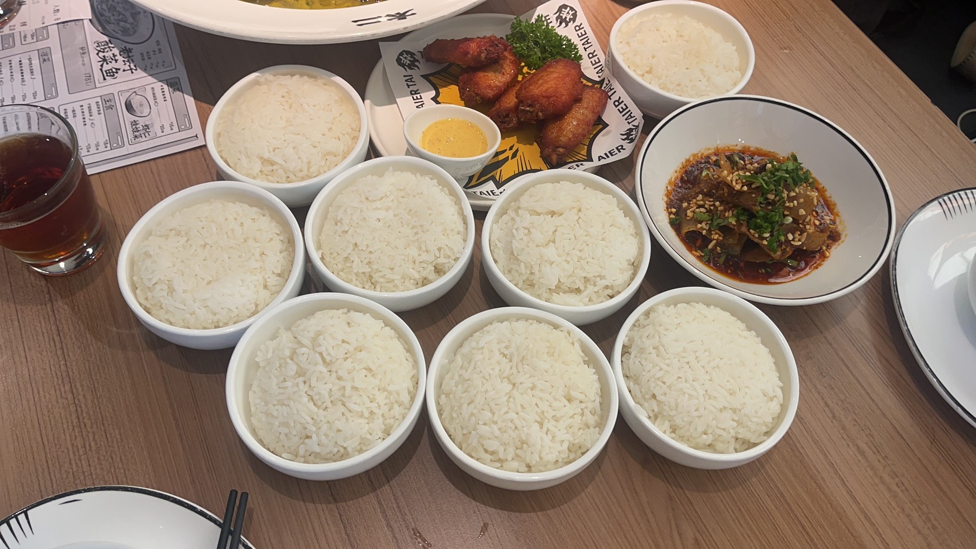 靠一碗米飯破局，底層邏輯是什么？
