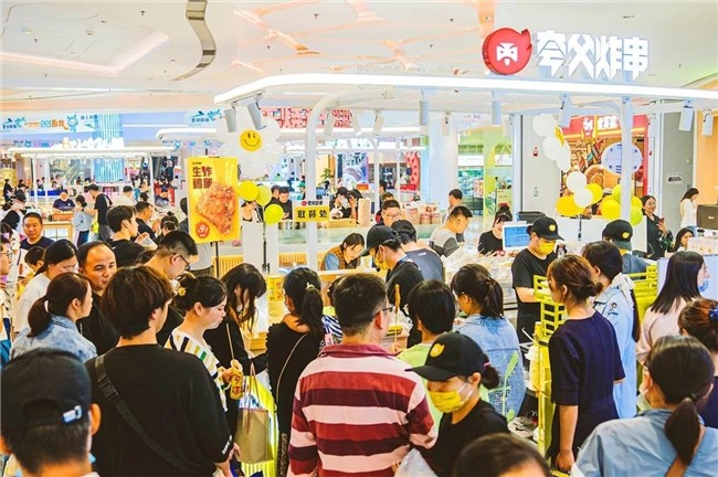 累計融資5億元，2024年開3000店，夸父炸串底氣何在？