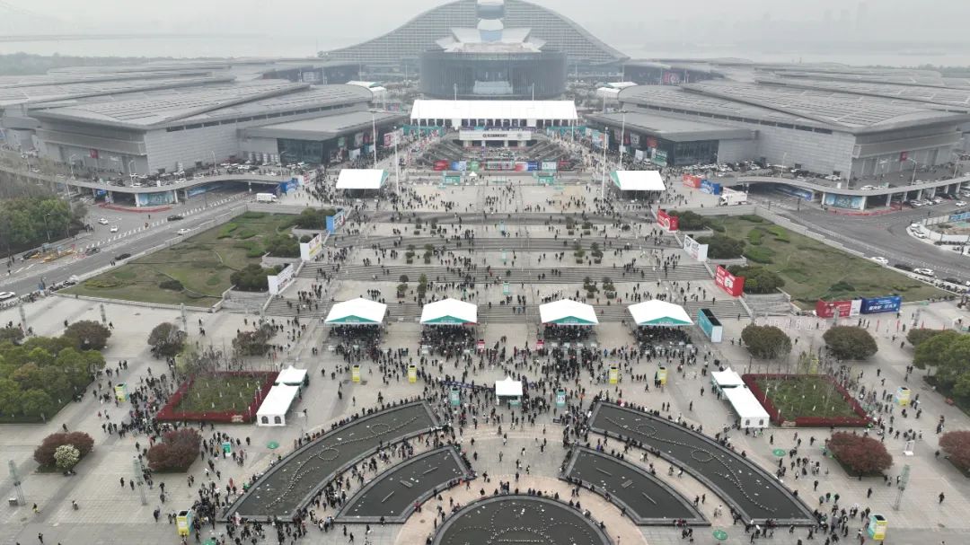 全新升級、助力贏戰(zhàn)2024，這場食材大展3月與您相約在春暖花開的武漢！