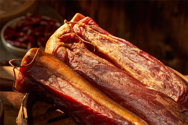 美綴美城口老臘肉，千年傳承背后的美味秘訣