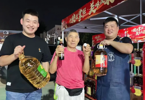 勇?lián)肫筘?zé)任，中糧餐飲為團膳食用油市場提供“長板參考”