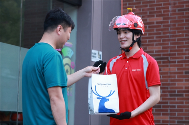 達(dá)達(dá)秒送首創(chuàng)4D服務(wù)標(biāo)準(zhǔn)，攜手品牌商家打造“又快又準(zhǔn)”的同城即配服務(wù)