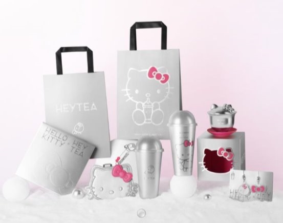 喜茶「超級植物茶」系列推出“不老莓”新品，甜美碰撞HELLO KITTY