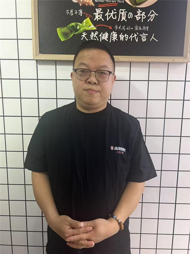 14年堅(jiān)守張亮麻辣燙，一個(gè)小鎮(zhèn)老板的長期主義勝利|餐飲界