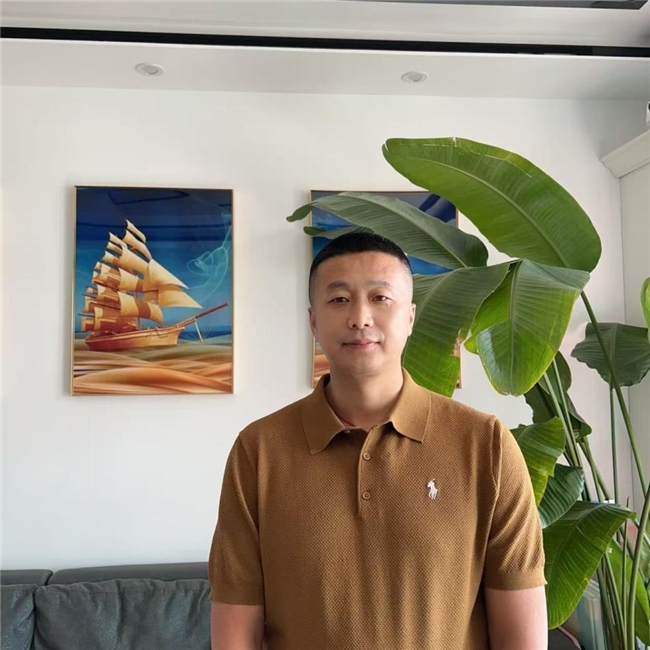 張亮麻辣燙加盟業(yè)主段連君：從鋤頭到湯勺，一場改寫命運(yùn)的餐飲跨界|餐飲界