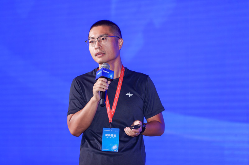 海底撈會員和進(jìn)銷存系統(tǒng)上線 OB Cloud，服務(wù)4億顧客，整體使用成本降50%|餐飲界